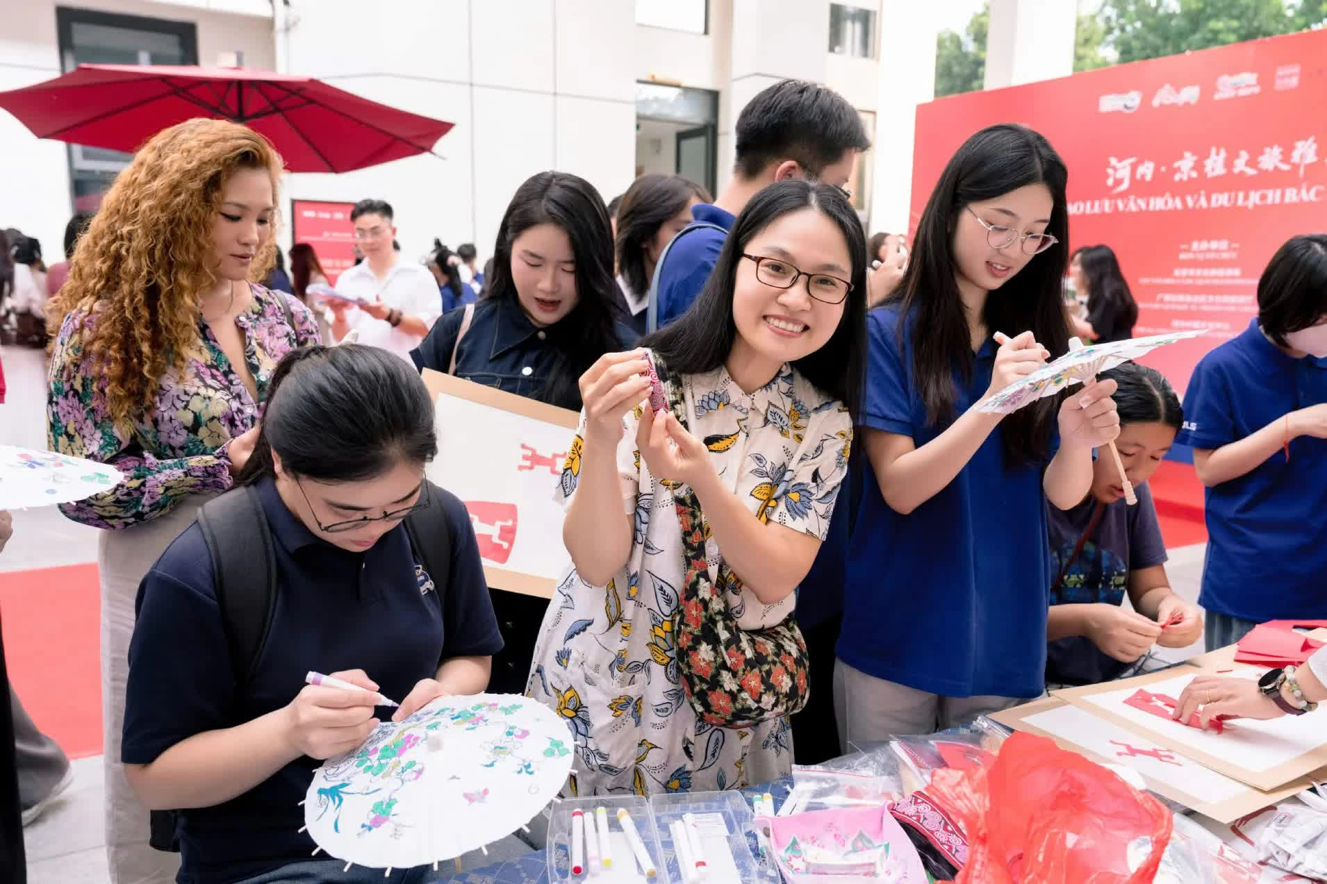 Trung tâm Văn hóa Trung Quốc tại Hà Nội Trung tâm Văn hóa Trung Quốc tại Hà Nội