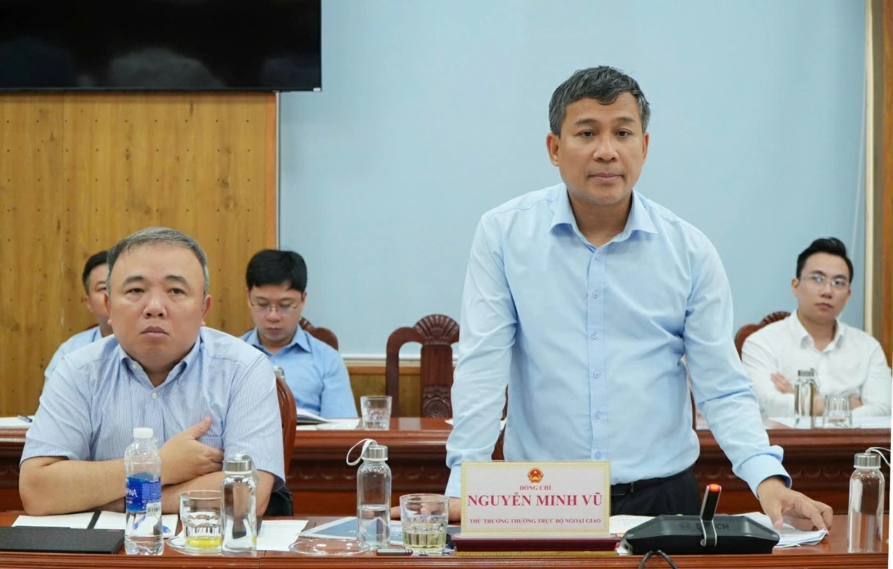 Thứ trưởng Thường trực, Trưởng Ban Thư ký Quốc gia APEC 2027 Nguyễn Minh Vũ rà soát công tác chuẩn bị Hội nghị ISOM APEC 2027 tại Gia Lai