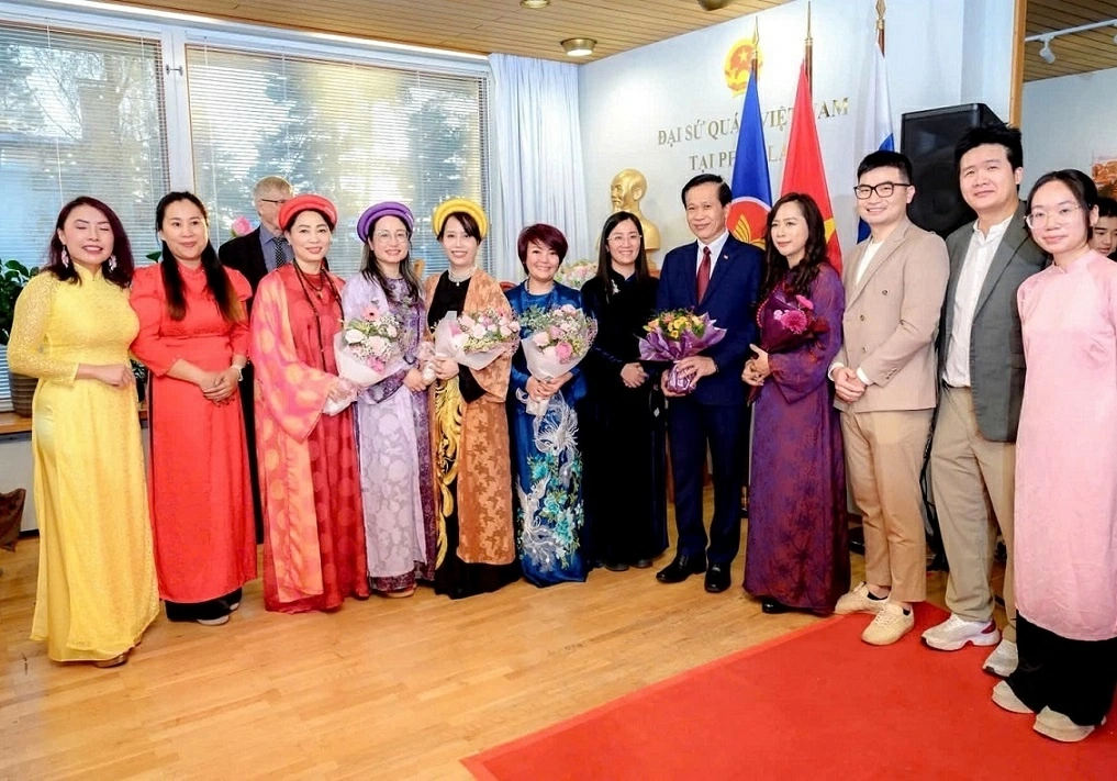 Ra mắt Hội Áo dài Việt Nam tại Phần Lan - hưởng ứng Ngày Văn hóa Việt Nam, gắn với Ngày hội Đại đoàn kết dân tộc năm 2026