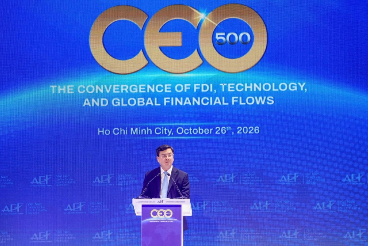 Phó Chủ tịch UBND Thành phố Hồ Chí Minh Nguyễn Công Vinh phát biểu chào mừng và khai mạc chương trình CEO500. (Ảnh: Thành Long)