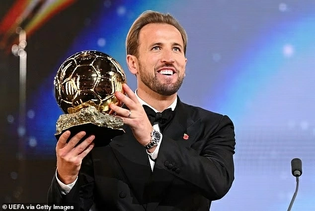 Quả bóng vàng 2026: Cầu thủ Anh đầu tiên sau 25 năm đoạt giải, điểm số của Mbappe bám sát Harry Kane