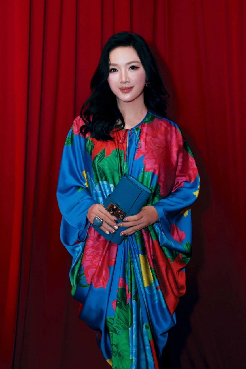 Sao Việt Sao Việt