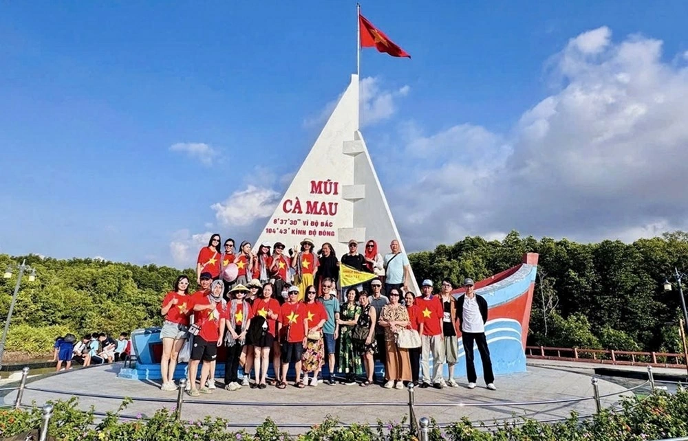 Du lịch Cà Mau. Du lịch Cà Mau.