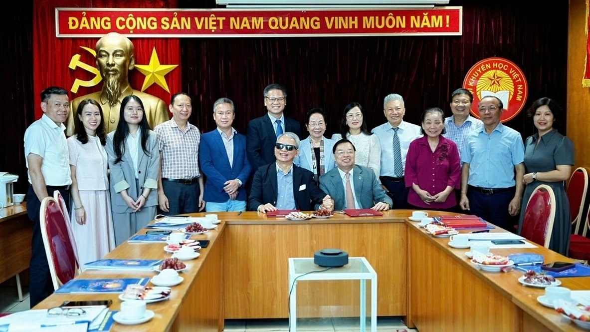 Hội Khuyến học Việt Nam và The Vietnam Foundation hợp tác đưa tri thức số đến mọi người dân Hội Khuyến học Việt Nam và The Vietnam Foundation hợp tác đưa tri thức số đến mọi người dân