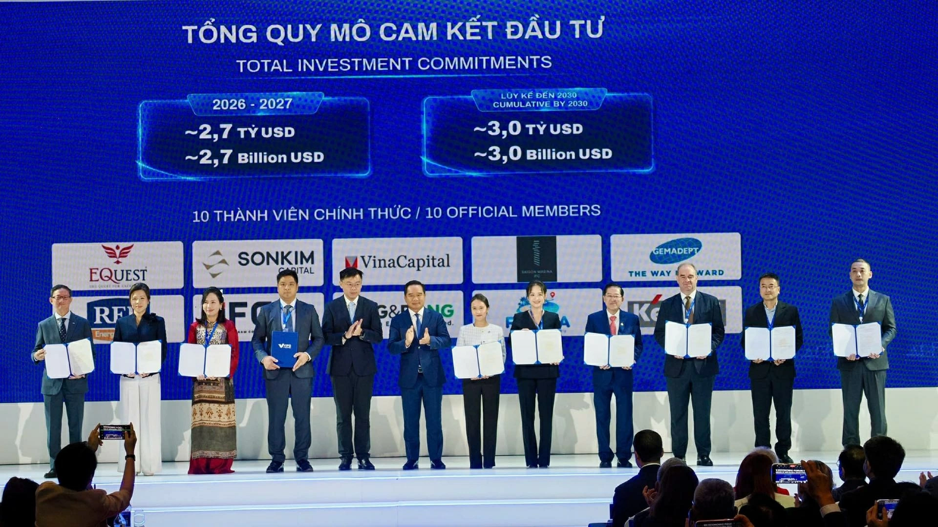 Những hình ảnh ấn tượng tại Diễn đàn Kinh tế mùa Thu 2026