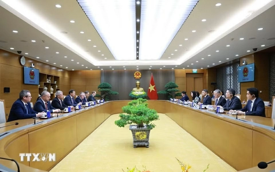 Việt Nam luôn coi trọng quan hệ hữu nghị truyền thống với Belarus