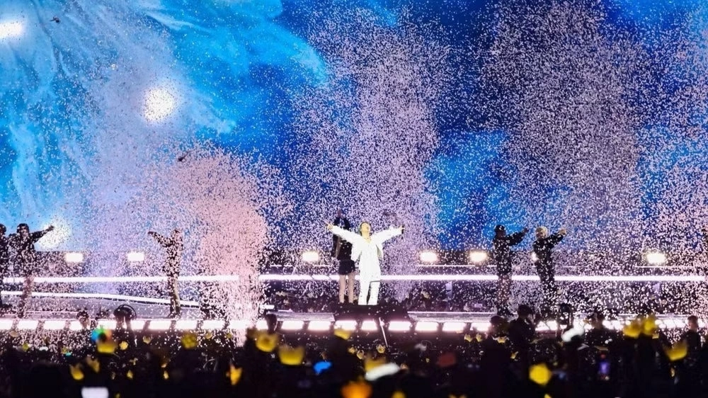 Từ sức nóng BIGBANG, mở lối cho du lịch Hà Nội Từ sức nóng BIGBANG, mở lối cho du lịch Hà Nội