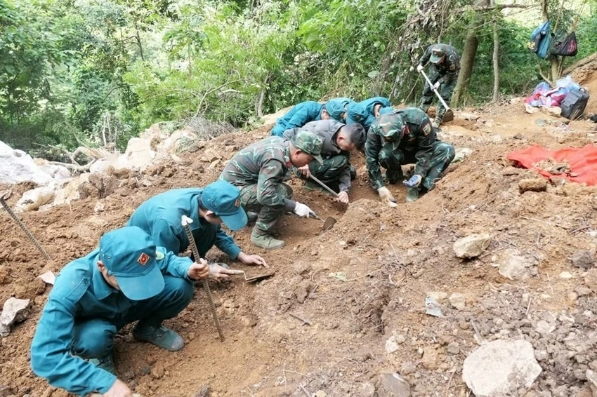 Quy tập thêm các hài cốt liệt sĩ, xác định danh tính một chiến sĩ Vị Xuyên, tỉnh Quyên Quang Quy tập thêm các hài cốt liệt sĩ, xác định danh tính một chiến sĩ Vị Xuyên, tỉnh Quyên Quang