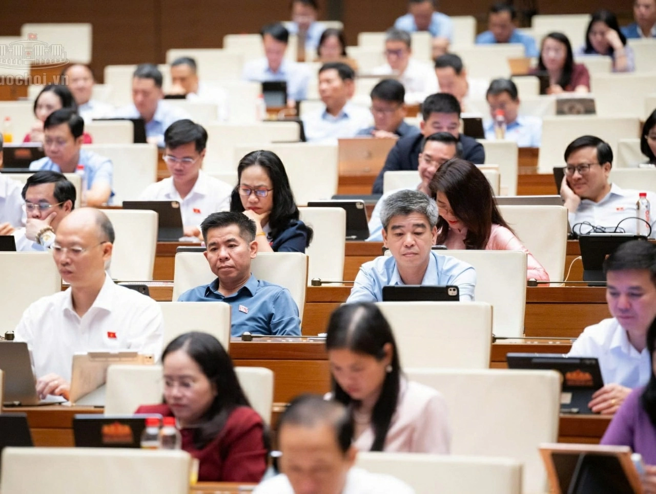 Dự án Luật Kinh doanh bất động sản (sửa đổi): Kiểm soát chặt tiền đặt cọc, bảo lãnh mua nhà hình thành trong tương lai