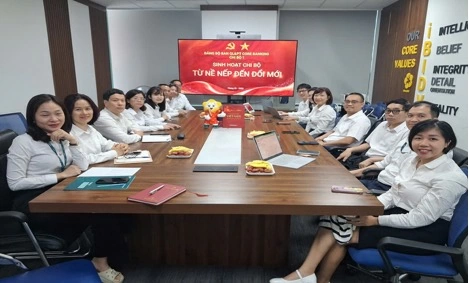 Từ Khoan thư sức dân đến Thế trận lòng dân
