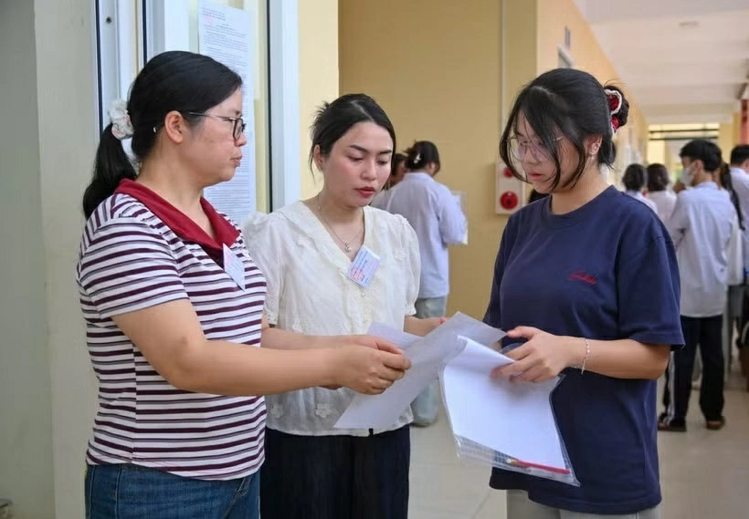 Bộ GD-ĐT yêu cầu rà soát, chấn chỉnh thực hiện quy định về học phí đại học