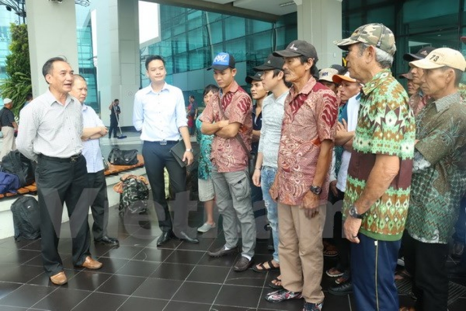 indonesia repatriates vietnamese fishermen ahead of lunar new year