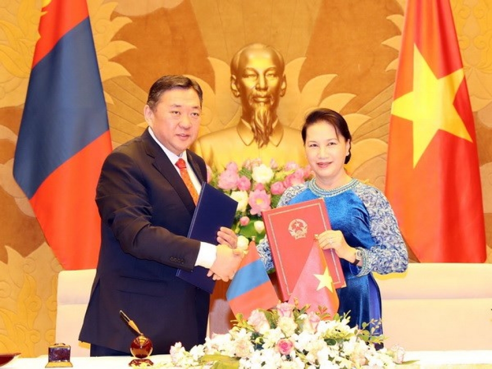 mongolias parliament chairman wraps up vietnam visit