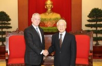 vietnamese ambassador visits us aircraft carrier in norfolk