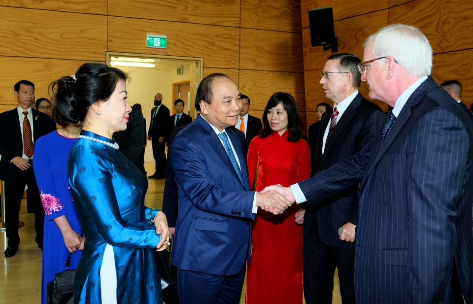 PM visits Waikato University, wrapping up visit to New Zealand