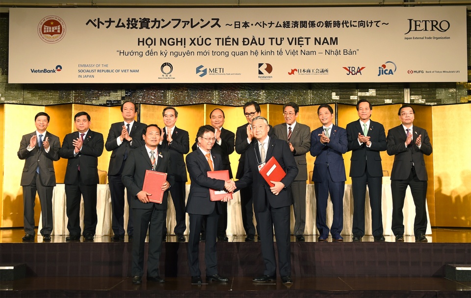 vn japan sign deals worth us 22bln