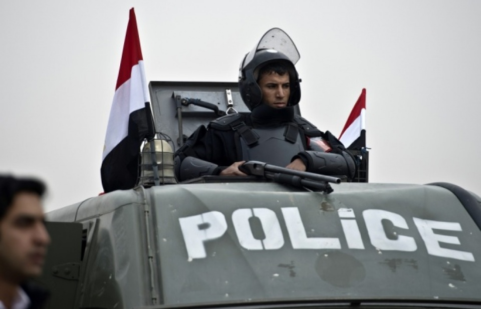 Ai Cập: Xe chở nhân viên an ninh bị tấn công tại Bắc Sinai