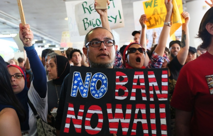 Mỹ cho phép người bị cấm nhập cảnh xin cấp lại thị thực