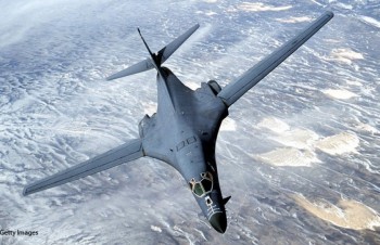 Máy bay ném bom chiến lược Mỹ diễn tập chống Triều Tiên
