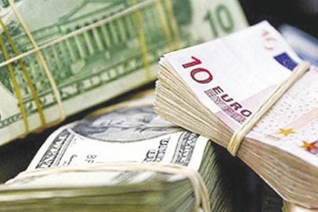 Foreign exchange reserves at record high of 42 billion USD