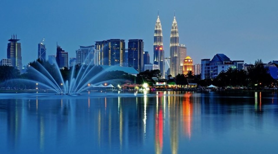 vietnam malaysia enjoy thriving trade