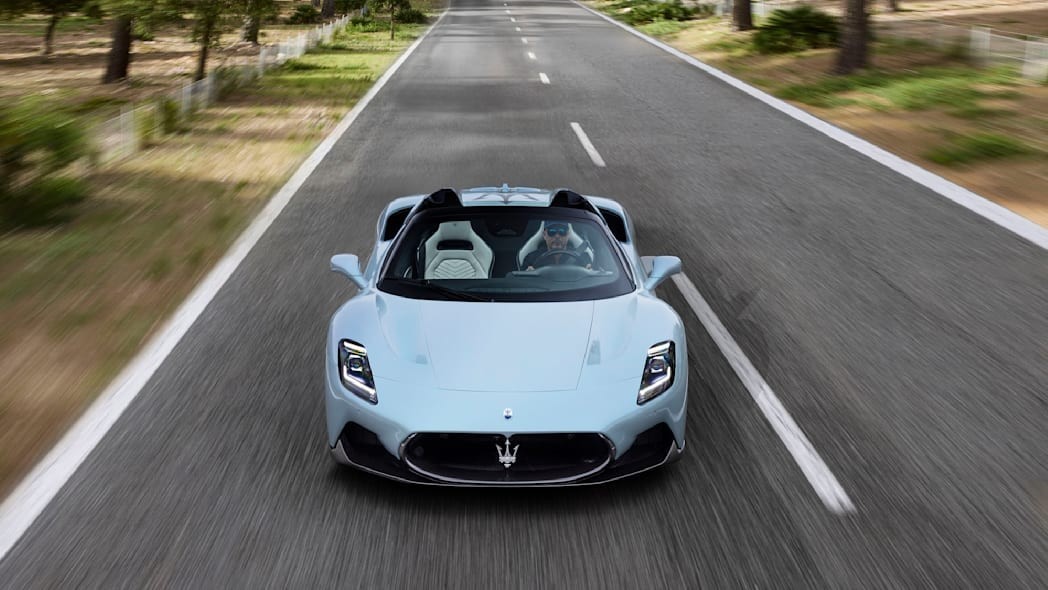 Cập nhật bảng giá xe Maserati mới nhất tháng 4/2023