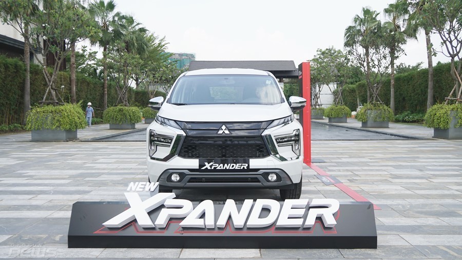 Cận cảnh chi tiết Mitsubishi Xpander 2022 phiên bản AT Premium, giá 648 triệu đồng
