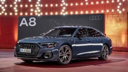 Cận cảnh chi tiết Audi A8 2022 mới ra mắt tại châu Âu