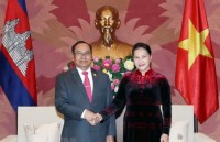 Chủ tịch Quốc hội Nguyễn Thị Kim Ngân tiếp Phó Chủ tịch Thượng viện Campuchia