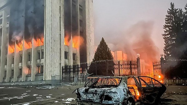 Bạo loạn ở Kazakhstan