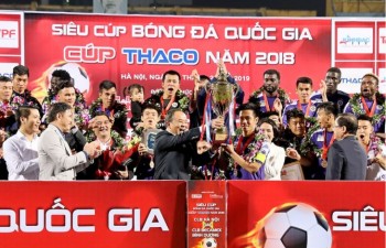 Hạ B. Bình Dương dễ dàng, Hà Nội FC "rinh" Siêu Cúp Quốc gia 2018