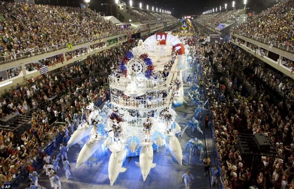 Brazil đón hàng triệu lượt người tham gia Lễ hội Carnival