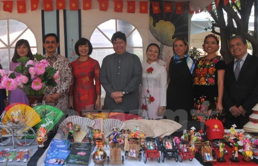 Việt Nam tham dự Tuần lễ văn hóa quốc tế ở Mexico
