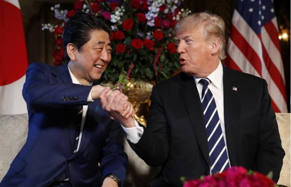 Thủ tướng Nhật Bản thăm Mỹ: Bộn bề lo toan