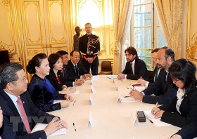 chu tich quoc hoi nguyen thi kim ngan hoi kien thu tuong phap edouard philippe