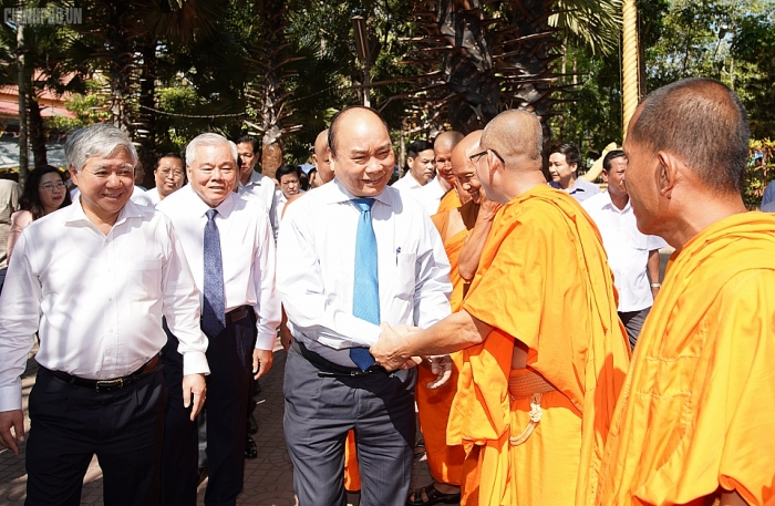 Thủ tướng thăm hỏi, chúc mừng các chư tăng Khmer dịp Tết Chol Chnam Thmay