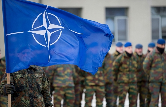 NATO 70 năm: Thay đổi để tồn tại