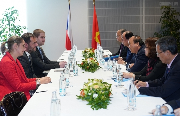 Thủ tướng Nguyễn Xuân Phúc tiếp nhà đầu tư lớn nhất của Séc vào Việt Nam