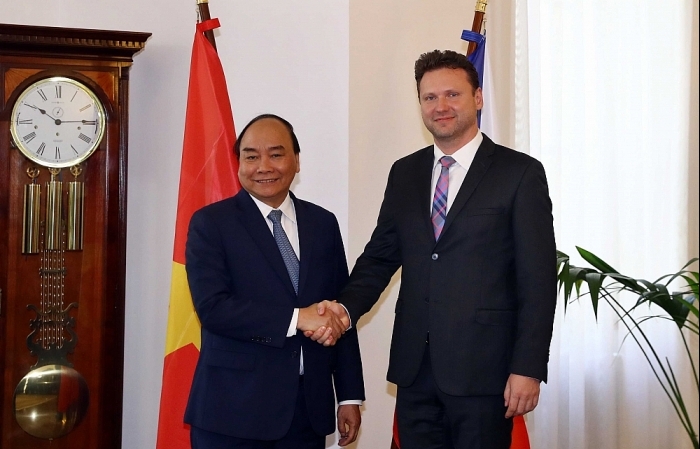 Thủ tướng Nguyễn Xuân Phúc hội kiến Chủ tịch Hạ viện Séc