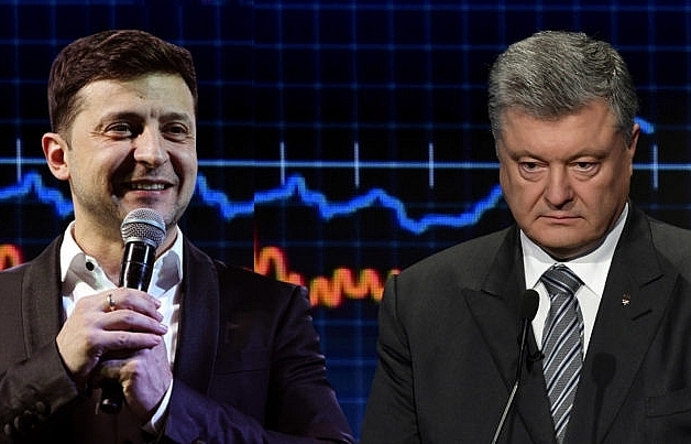 Bầu cử Tổng thống Ukraine bước vào vòng 2: Cuộc đấu tay đôi gay cấn