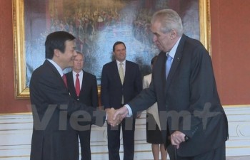 Tổng thống Czech đánh giá cao mối quan hệ truyền thống với Việt Nam