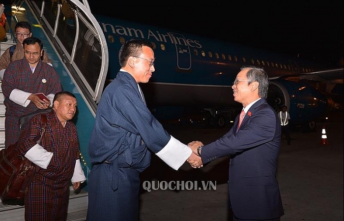 Chủ tịch Hội đồng Quốc gia Vương quốc Bhutan bắt đầu thăm chính thức Việt Nam