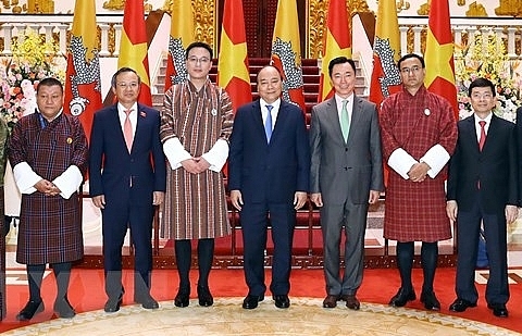 Thủ tướng Nguyễn Xuân Phúc tiếp Chủ tịch Thượng viện Bhutan