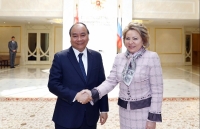 pm meets with leaders of russia vietnam friendship association