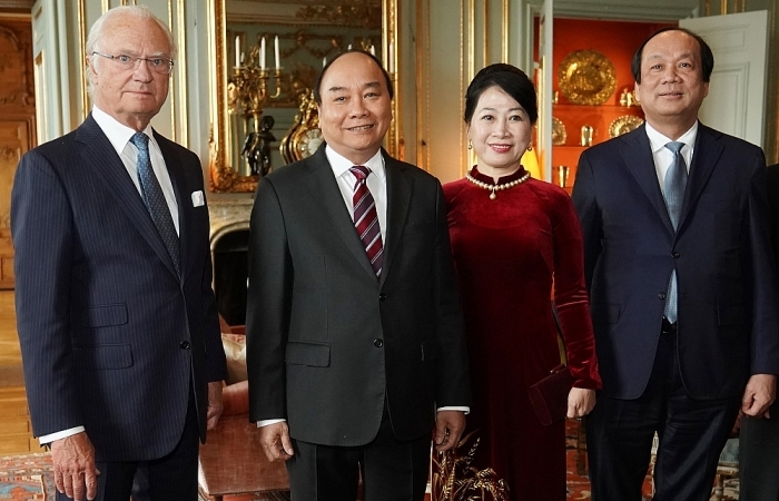 Thủ tướng Nguyễn Xuân Phúc hội kiến Quốc vương Thụy Điển