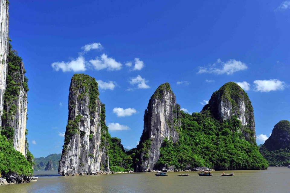 ha long bay wonder of nature