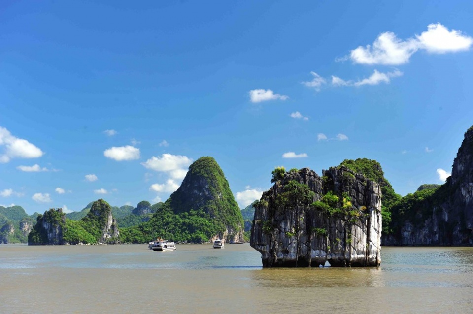 ha long bay wonder of nature