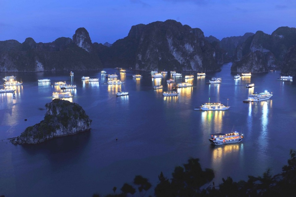 ha long bay wonder of nature