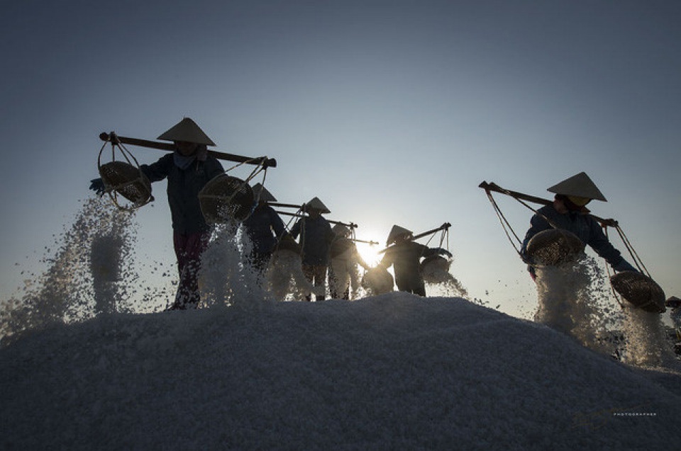 life of salt makers through czech photographers lens