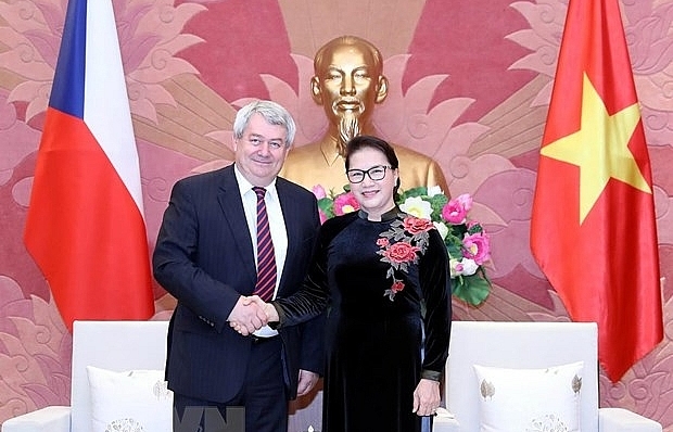 Chủ tịch Quốc hội Nguyễn Thị Kim Ngân tiếp Phó Chủ tịch Hạ viện Séc